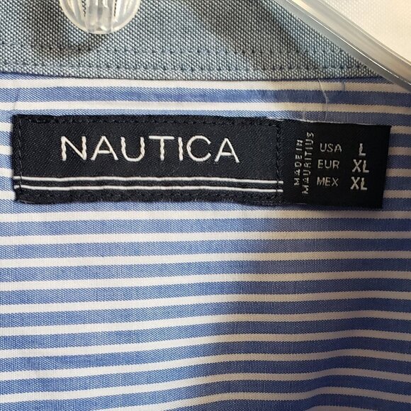 Nautica - Mens Blue and White Stripe Button Down Cotton Shirt.  Size Large - Picture 3 of 7